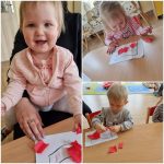 Dzieci przyklejają czerwoną bibułę do flagi Polski